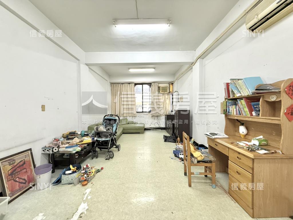 後驛正路好使用金透天１房屋室內格局與周邊環境