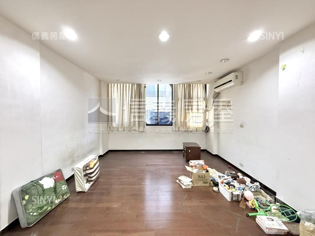 後驛正路好使用金透天１房屋室內格局與周邊環境