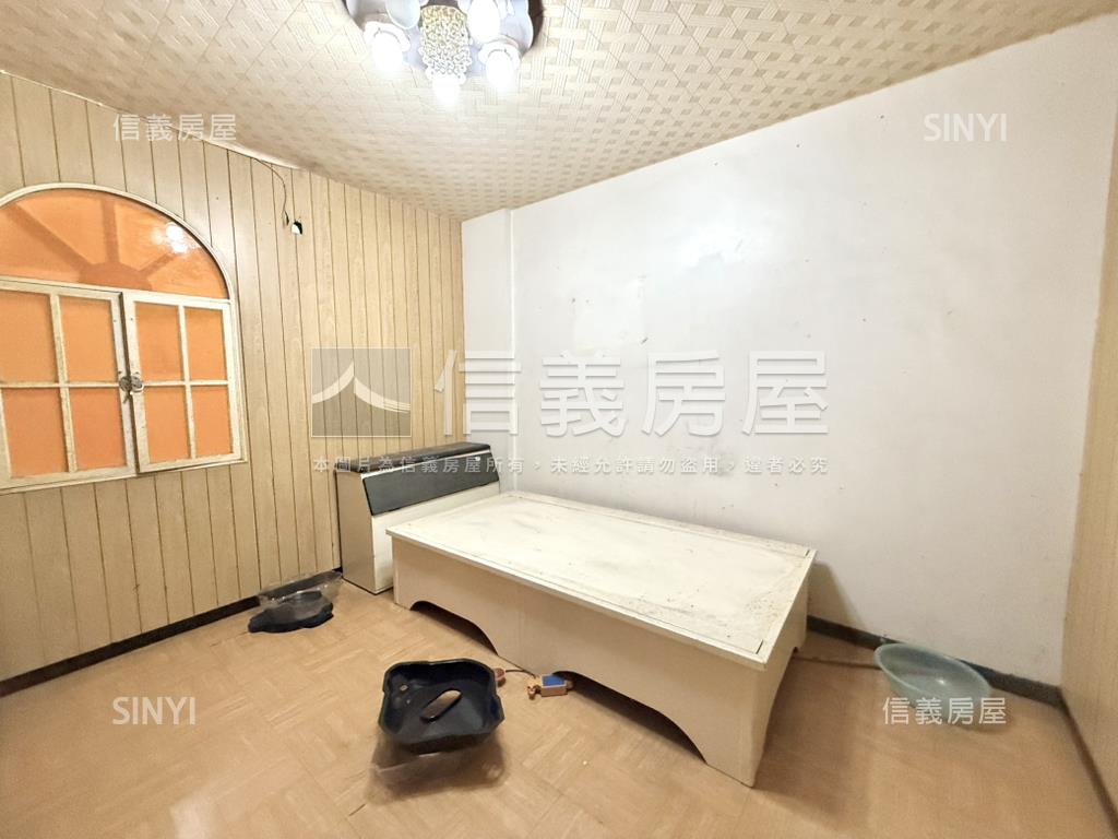 後驛正路好使用金透天１房屋室內格局與周邊環境