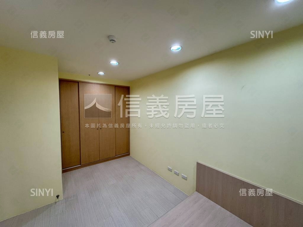 劍橋雅緻三房房屋室內格局與周邊環境