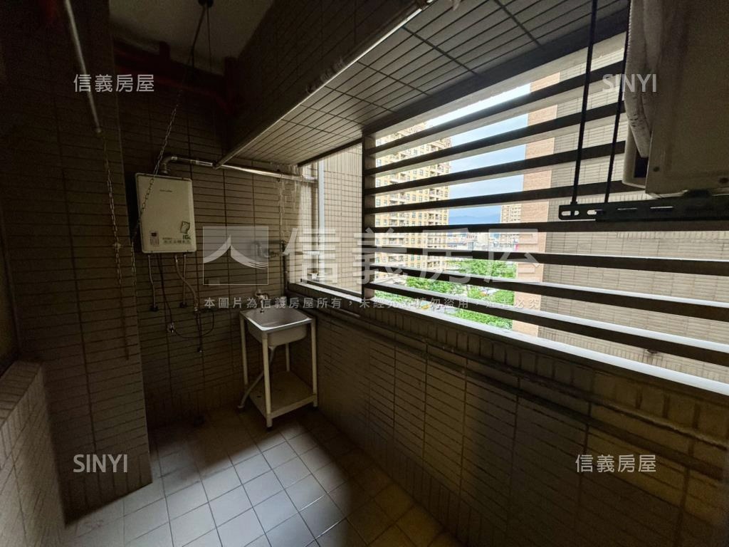劍橋雅緻三房房屋室內格局與周邊環境