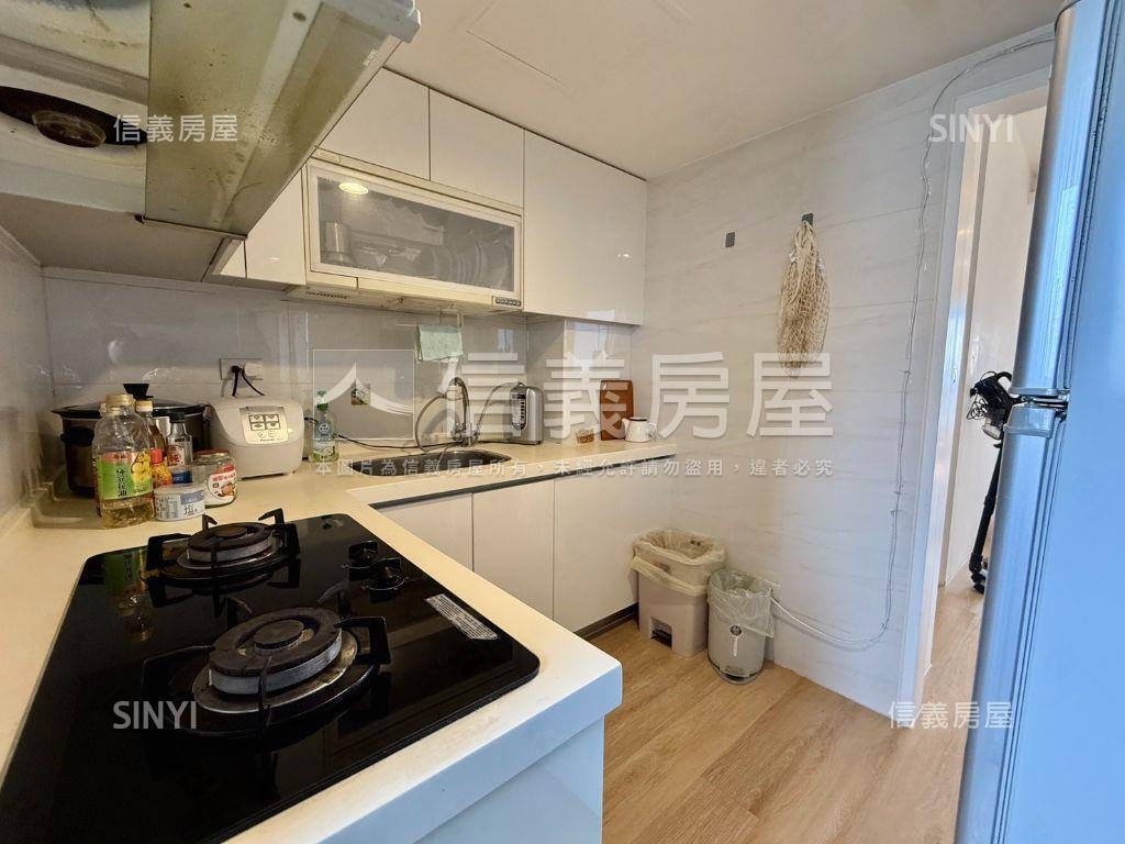 佳瑞盈＋２＋１房車位房屋室內格局與周邊環境