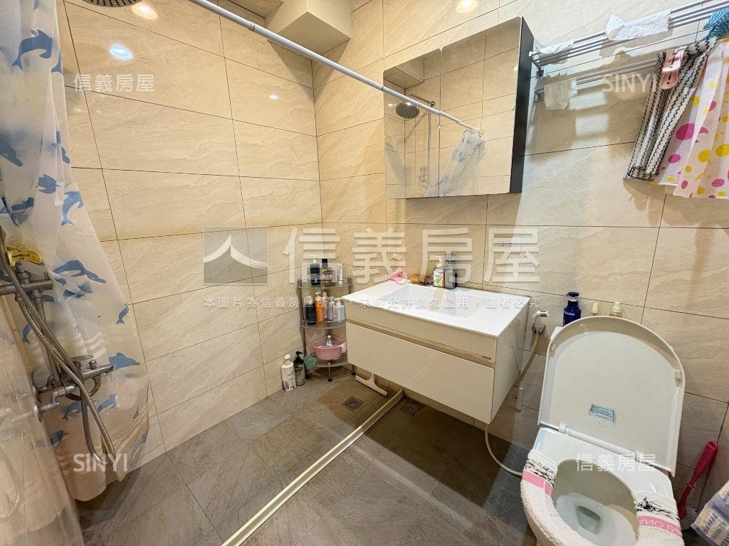 機能交通首選２房房屋室內格局與周邊環境