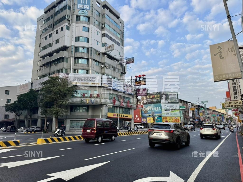 西門大院Ａ３高樓四房雙車房屋室內格局與周邊環境