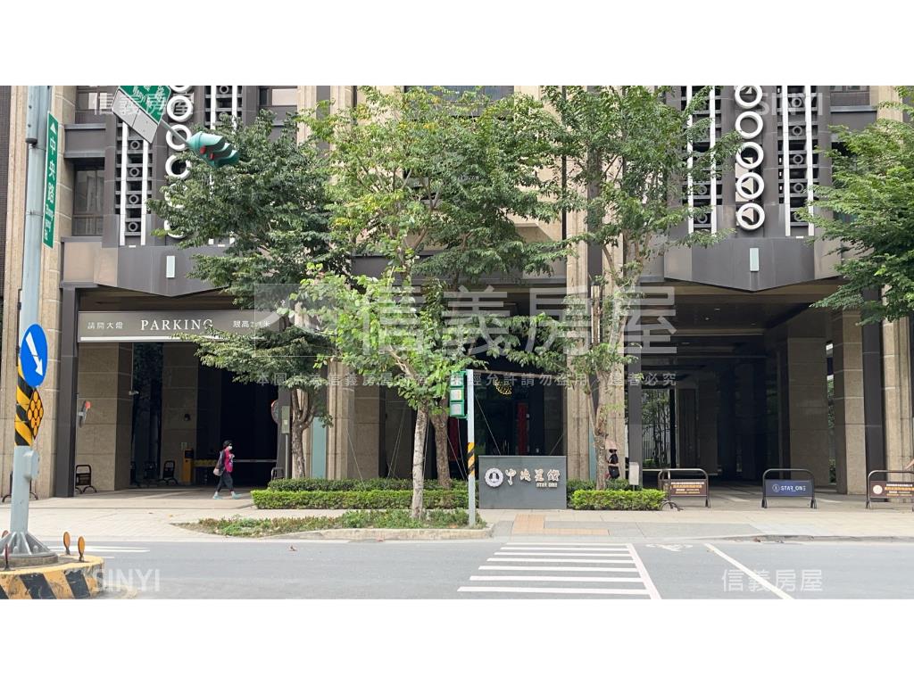 副都心景觀中央星鑽讚讚房屋室內格局與周邊環境