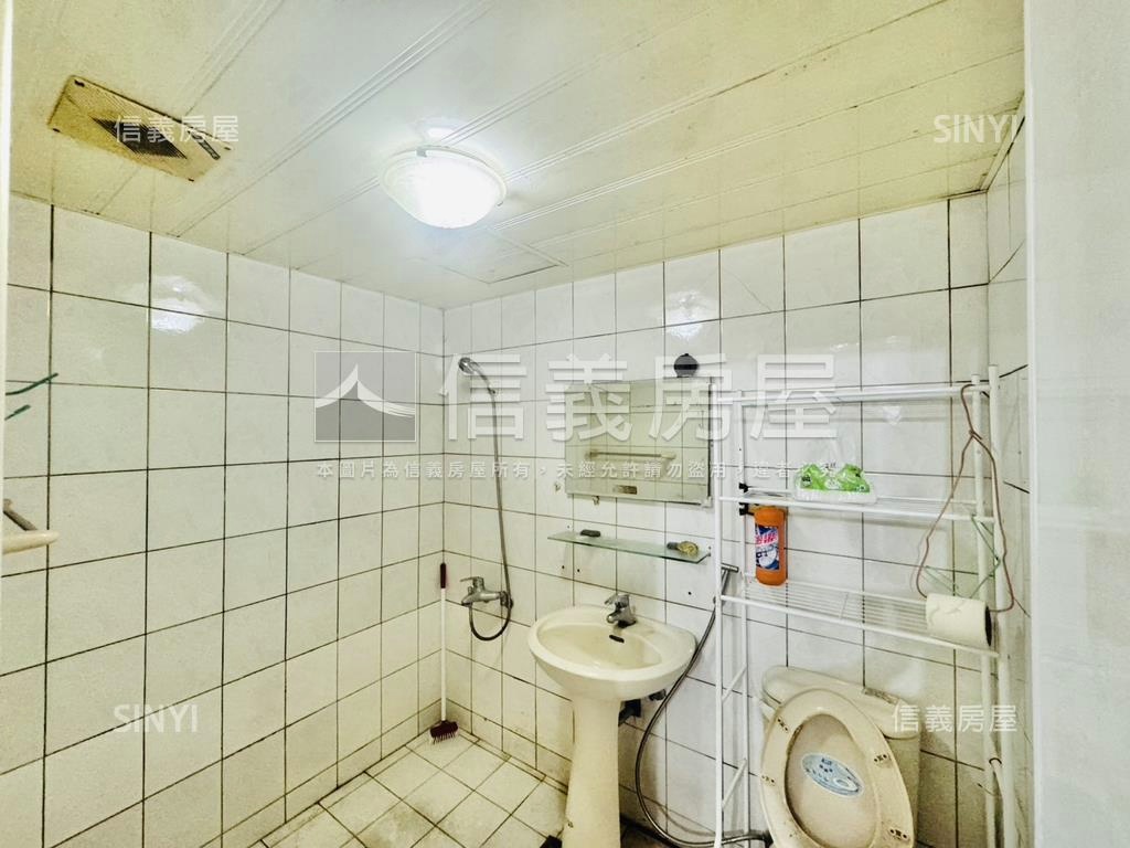 專任低總～邊間領袖大三房房屋室內格局與周邊環境