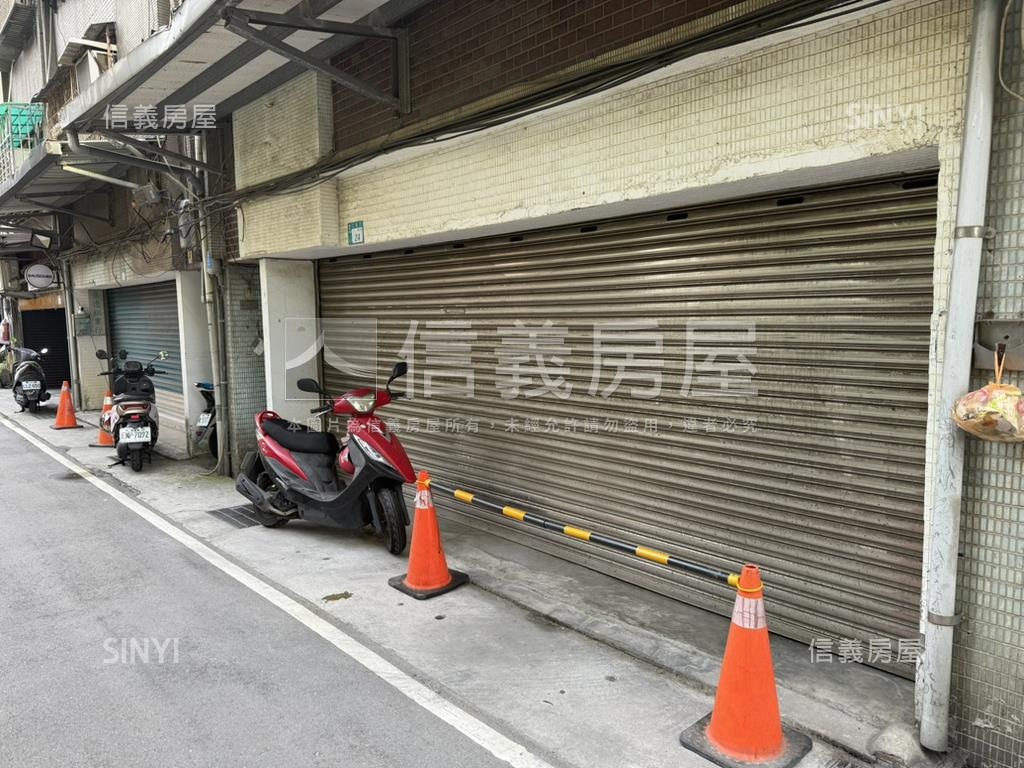 漫步重劃區免爬梯稀有１樓房屋室內格局與周邊環境