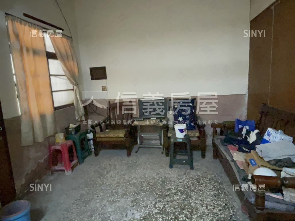 五福三路．雄女旁住三土地房屋室內格局與周邊環境