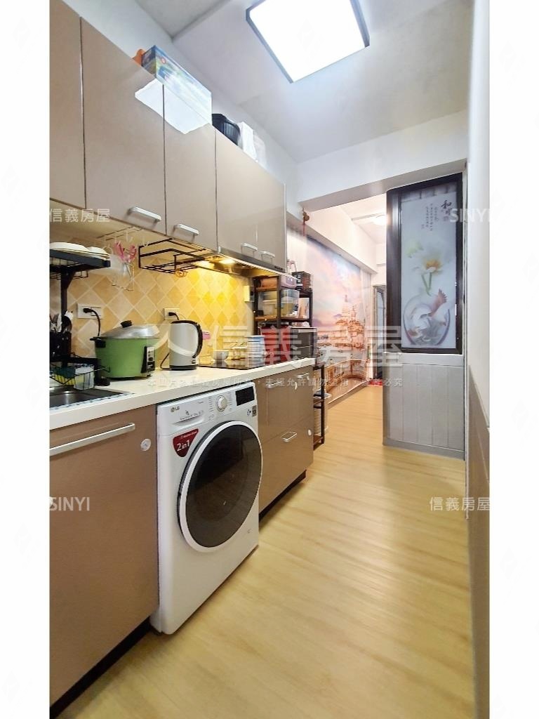 捷運潛力稀有１樓房屋室內格局與周邊環境
