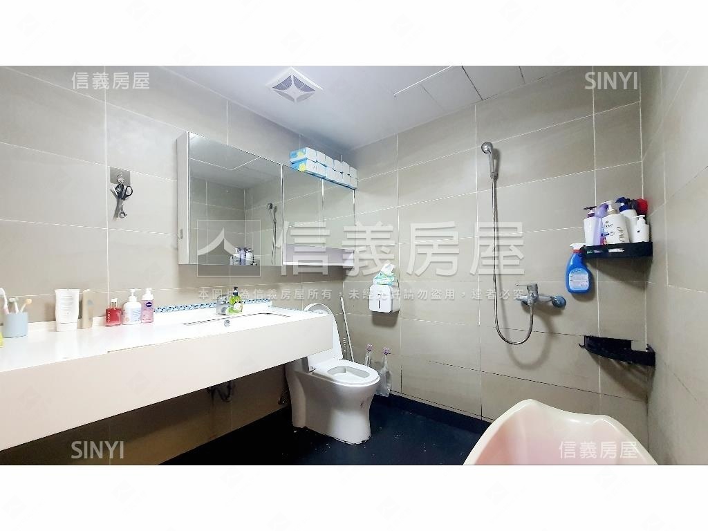 捷運潛力稀有１樓房屋室內格局與周邊環境