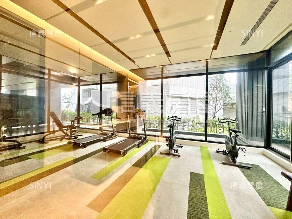 恆隆藴三房游刃有餘賞河景房屋室內格局與周邊環境