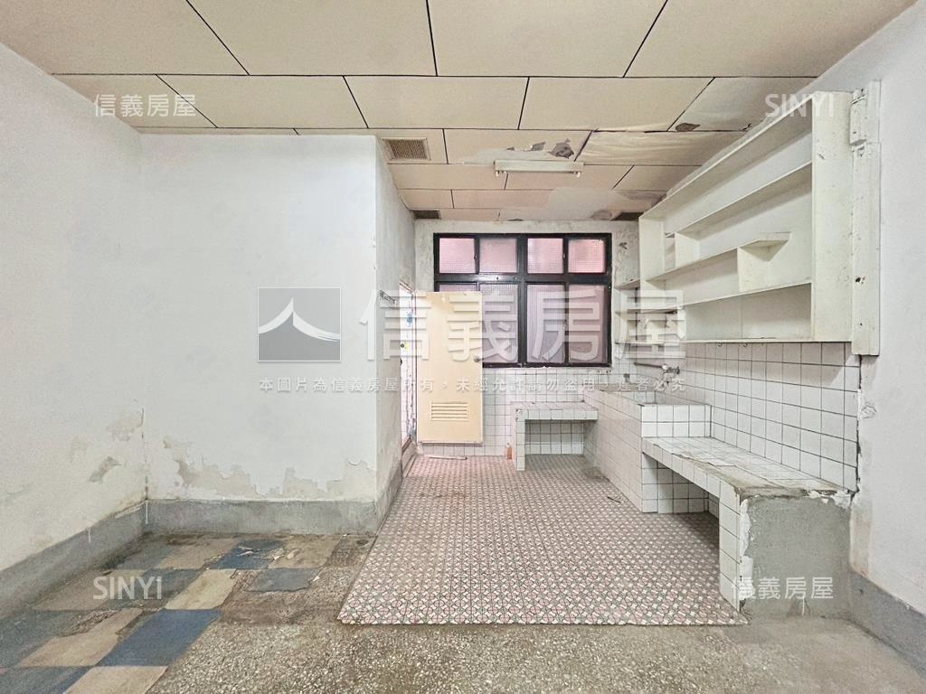 辭修公園書院透天房屋室內格局與周邊環境