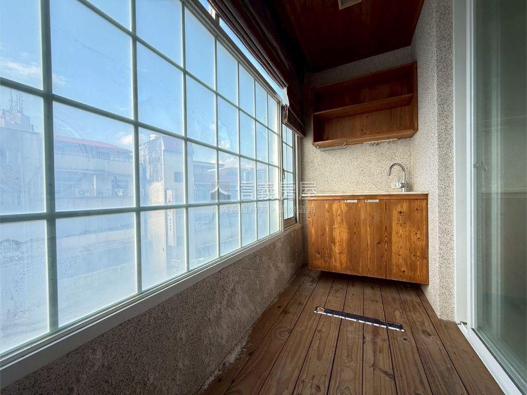 星雲街採光美宅房屋室內格局與周邊環境
