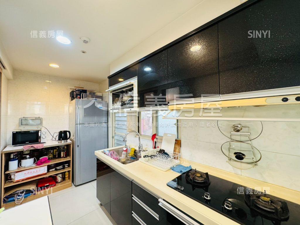 和平實小☆電梯三房房屋室內格局與周邊環境