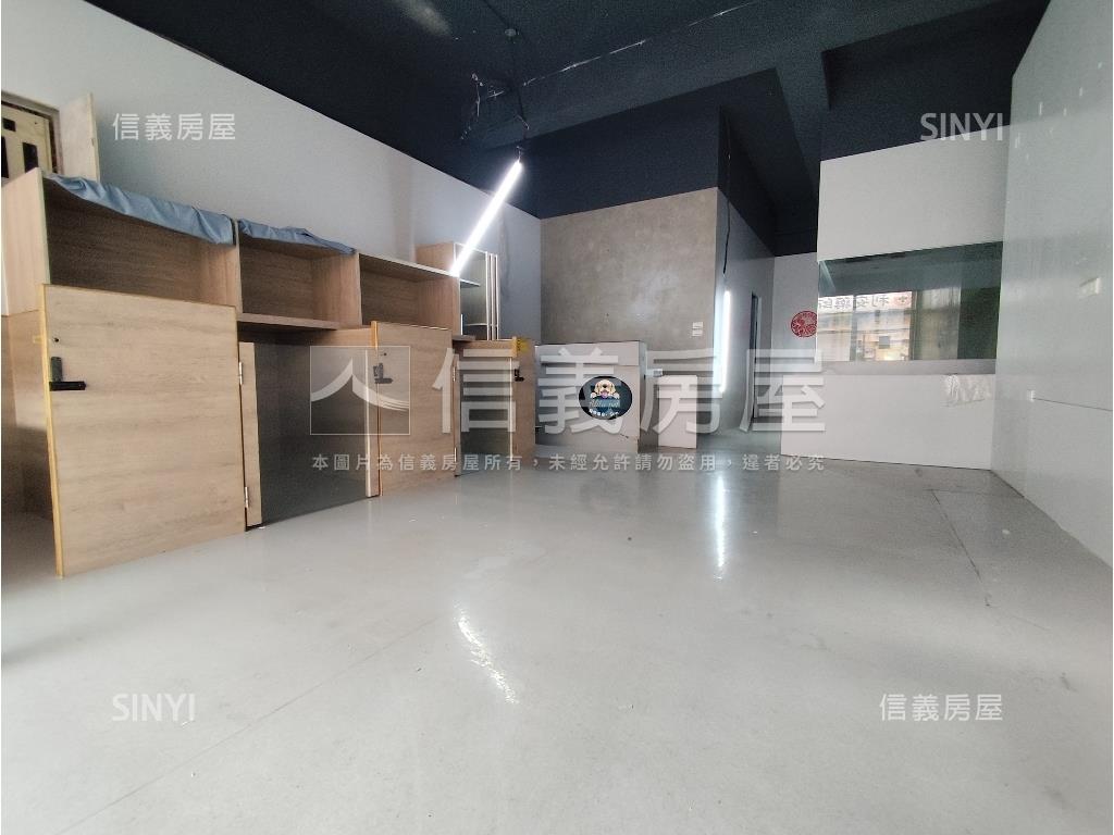 南雅夜市旁挑高店辦房屋室內格局與周邊環境
