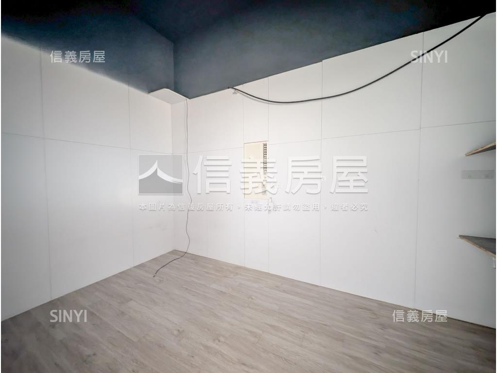 南雅夜市旁挑高店辦房屋室內格局與周邊環境