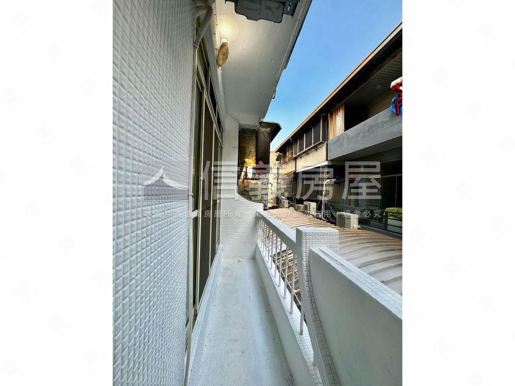 近雙園道朝南三面採光透天房屋室內格局與周邊環境
