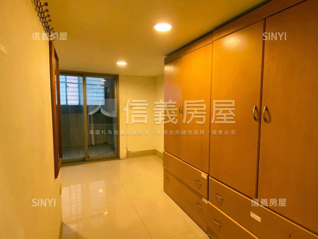 昌益一品博觀四房平車房屋室內格局與周邊環境