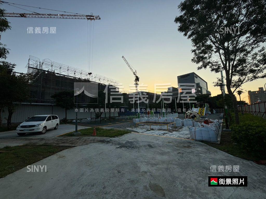 近南紡浩瀚無極１０樓四房房屋室內格局與周邊環境