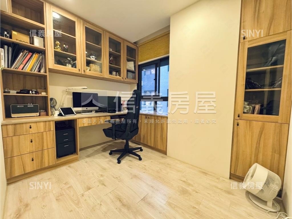 大毅植幸福次頂樓３房車位房屋室內格局與周邊環境