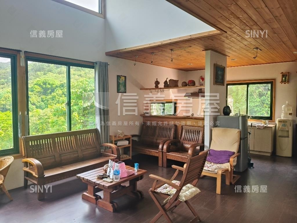 霧峰有水有電林地附小木屋房屋室內格局與周邊環境