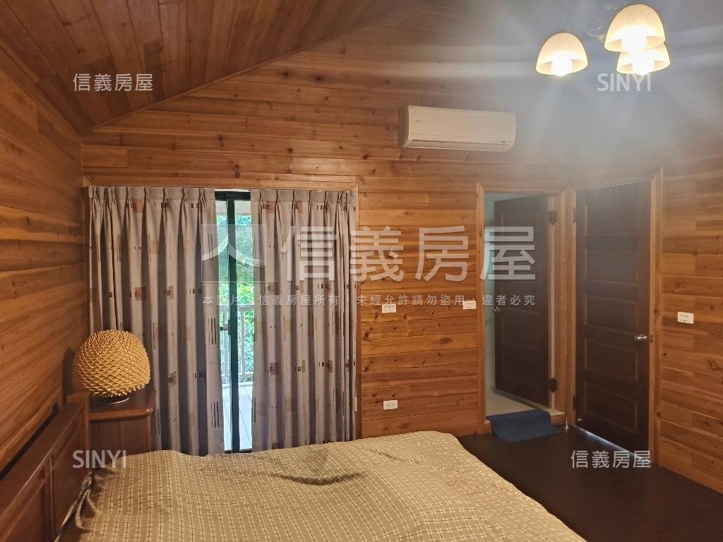 霧峰有水有電林地附小木屋房屋室內格局與周邊環境