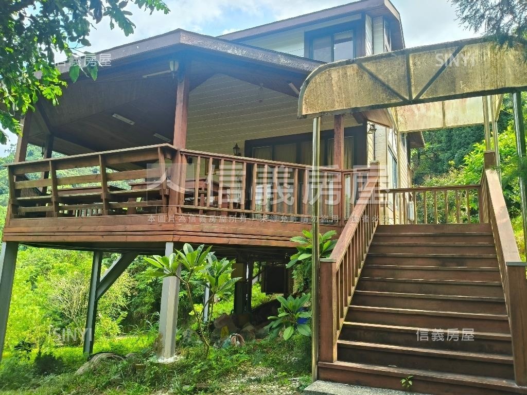 霧峰有水有電林地附小木屋房屋室內格局與周邊環境