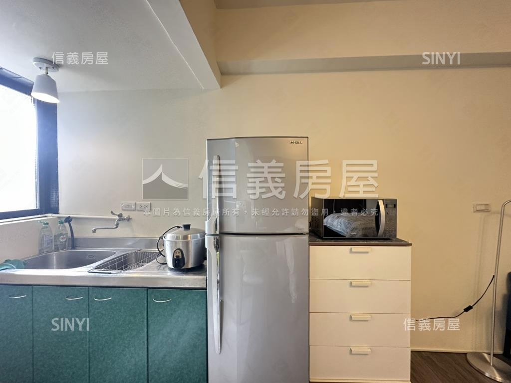 臻藏－東區美裝潢套房房屋室內格局與周邊環境
