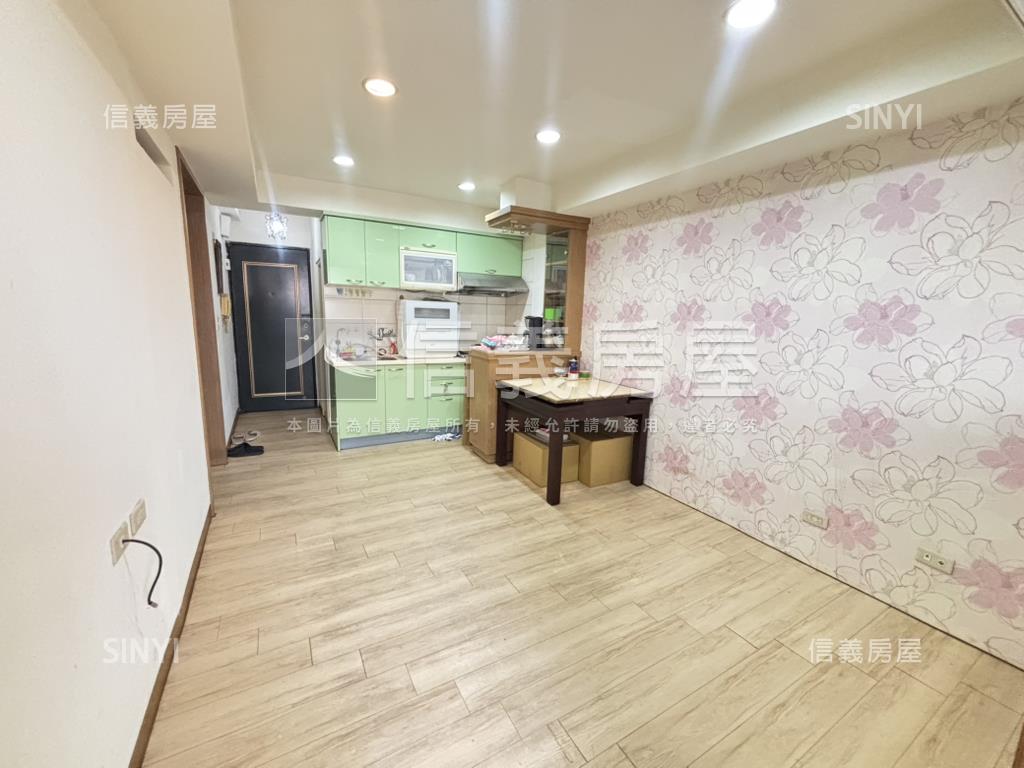 南京電梯後棟２房房屋室內格局與周邊環境