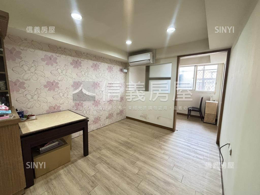 南京電梯後棟２房房屋室內格局與周邊環境