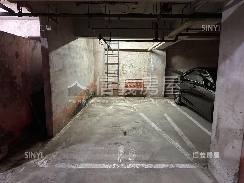 天母車位房屋室內格局與周邊環境