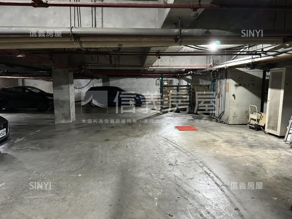 天母車位房屋室內格局與周邊環境