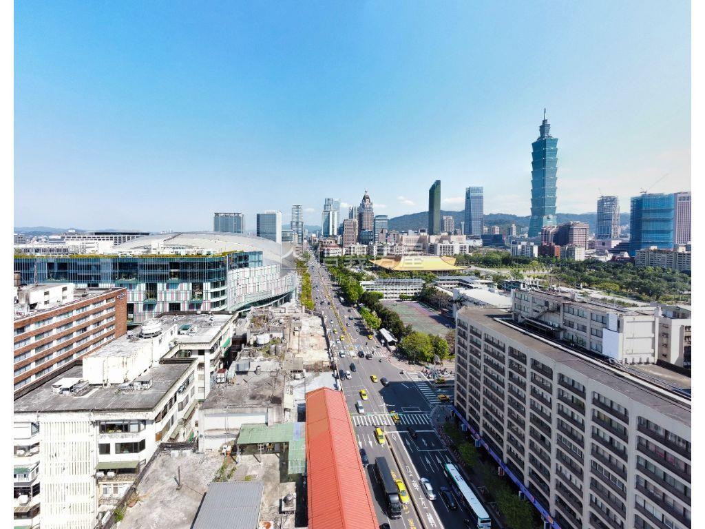 精華地段●東區延吉金店面房屋室內格局與周邊環境
