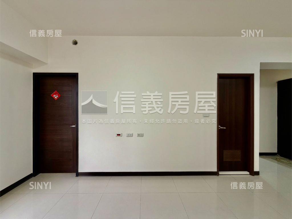 昕天地首購兩房平面車位房屋室內格局與周邊環境