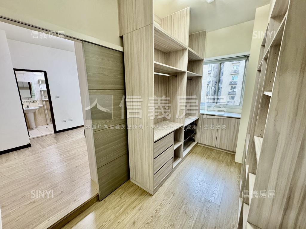 京站匠心三房一室＋車位房屋室內格局與周邊環境