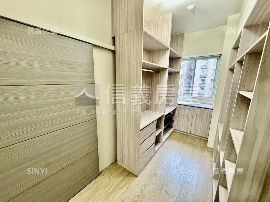 京站匠心三房一室＋車位房屋室內格局與周邊環境