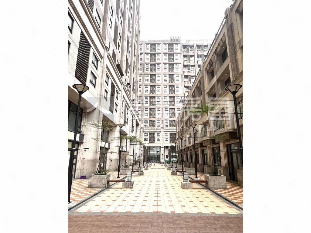 近中壢工業區湯城高樓層房屋室內格局與周邊環境