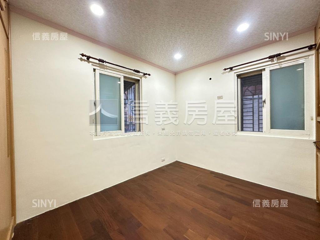 買代尋房屋室內格局與周邊環境