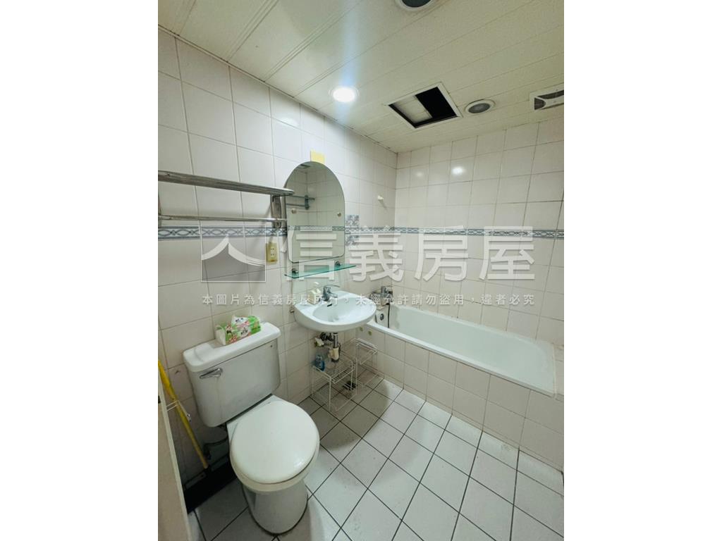 近信義安和裝潢美廈房屋室內格局與周邊環境