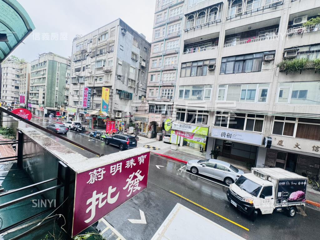 近信義安和裝潢美廈房屋室內格局與周邊環境