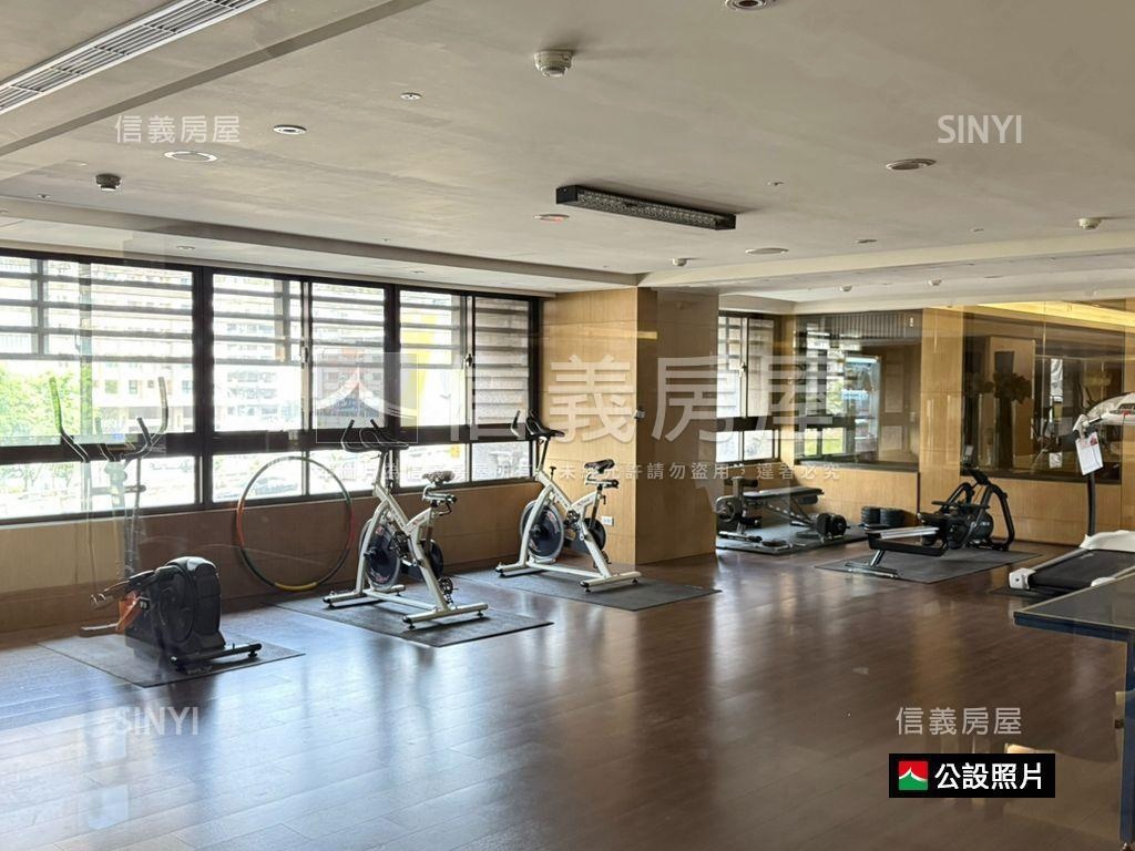 七期高樓層美裝潢美視野讚房屋室內格局與周邊環境