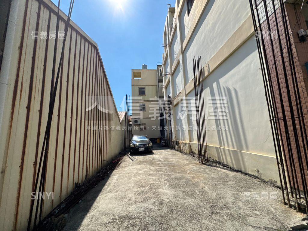 梧棲東建路土地房屋室內格局與周邊環境