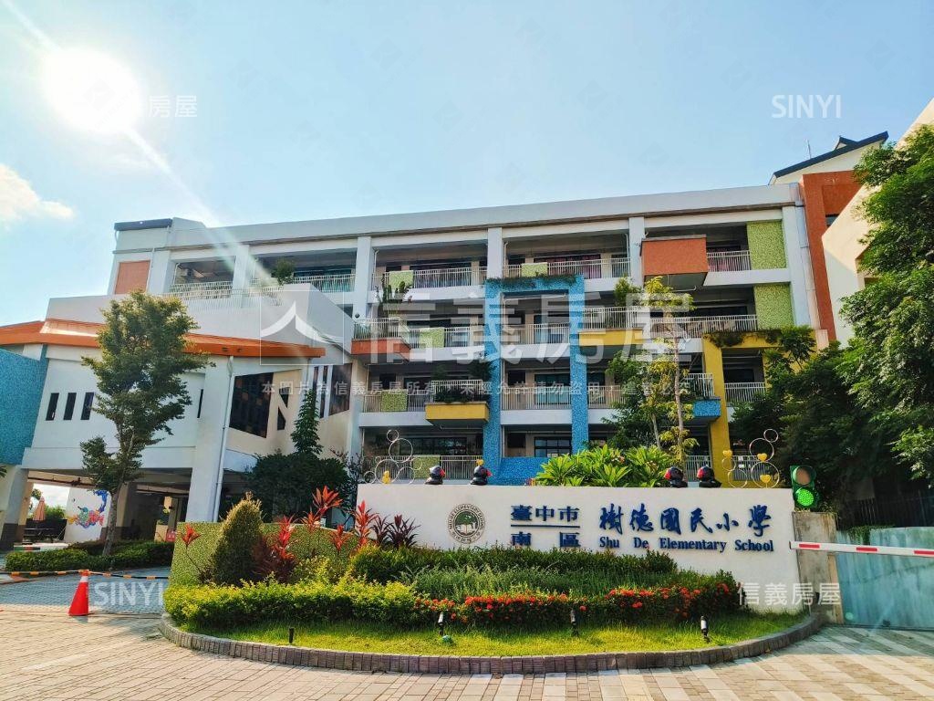 近五權車站精美套房房屋室內格局與周邊環境