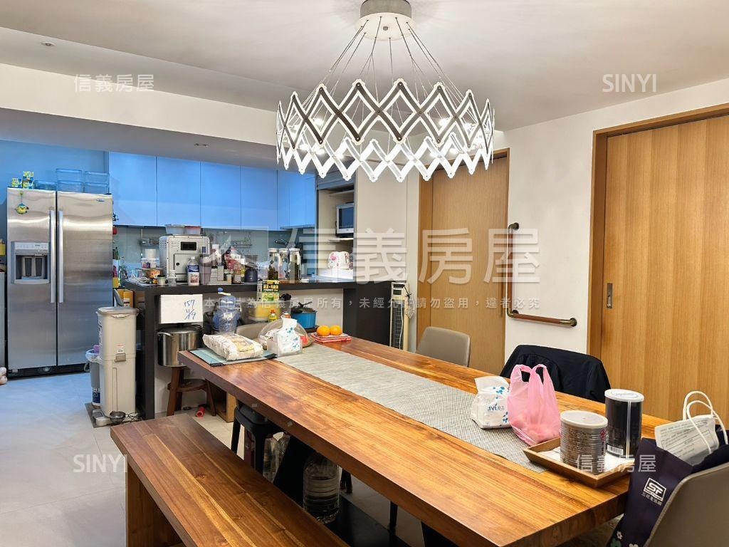 長安富御景觀二房屋室內格局與周邊環境