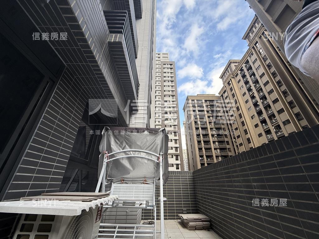 三本雲上露臺戶房屋室內格局與周邊環境