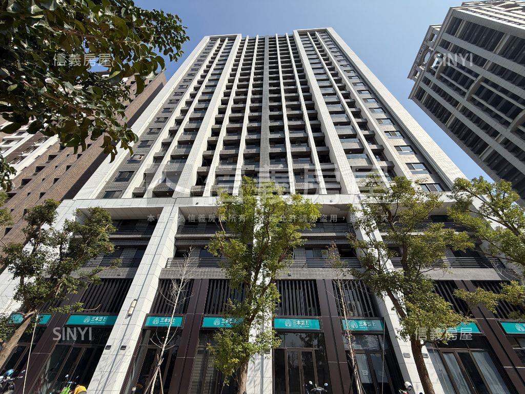 三本雲上與您有約房屋室內格局與周邊環境