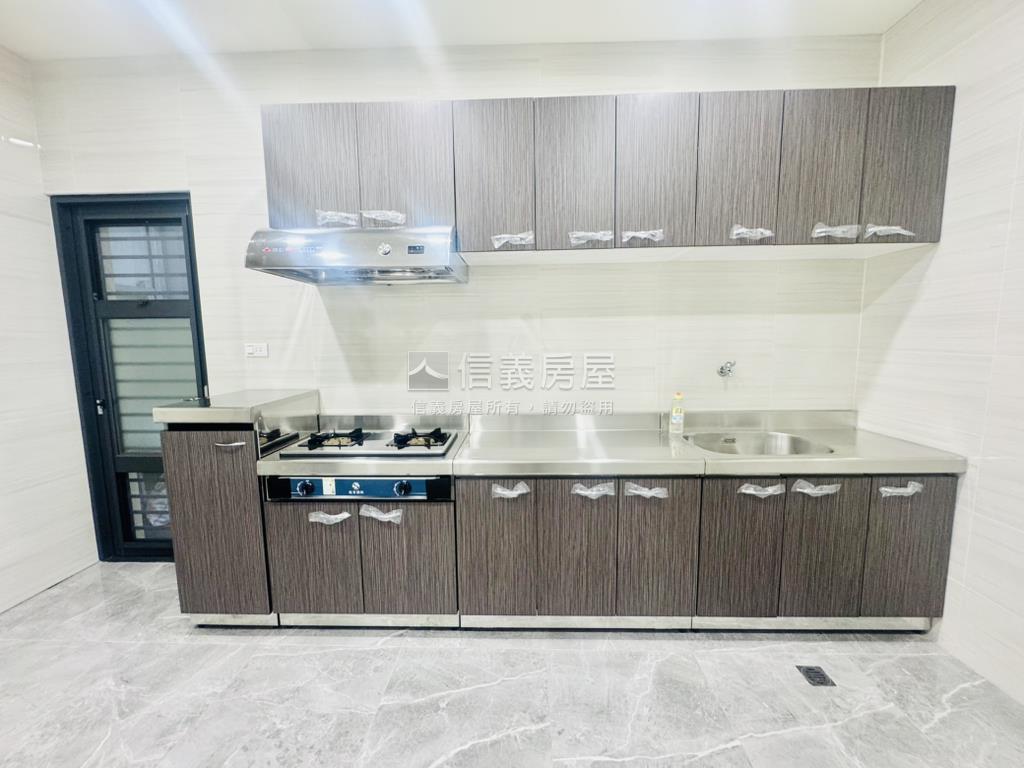 低總價美透天房屋室內格局與周邊環境
