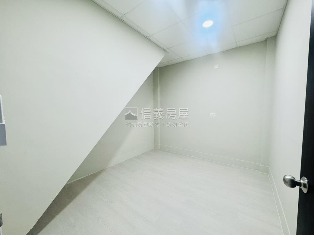 低總價美透天房屋室內格局與周邊環境