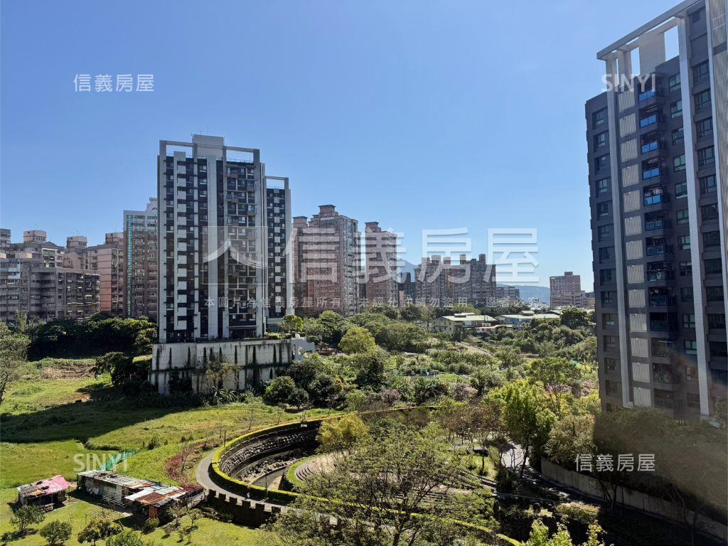 伴溪綠景三房平面車位房屋室內格局與周邊環境