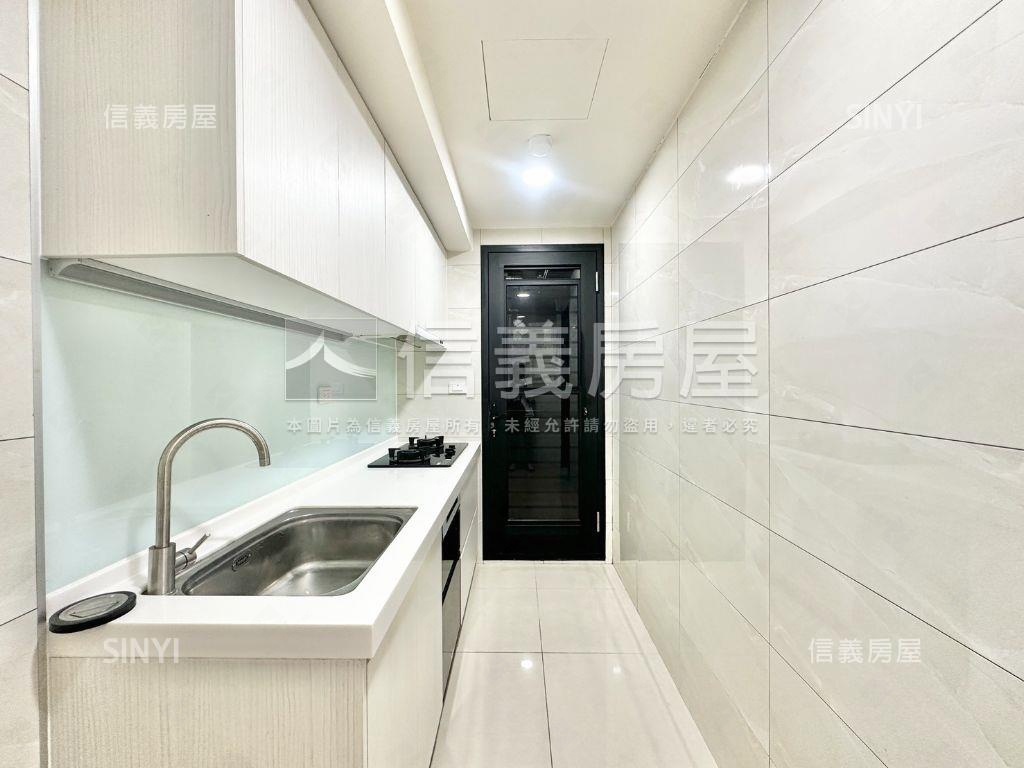 玄泰ＰＴＷ日光２房小宅房屋室內格局與周邊環境